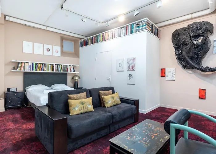 Guestready - Artist Loft With A Vertical Garden